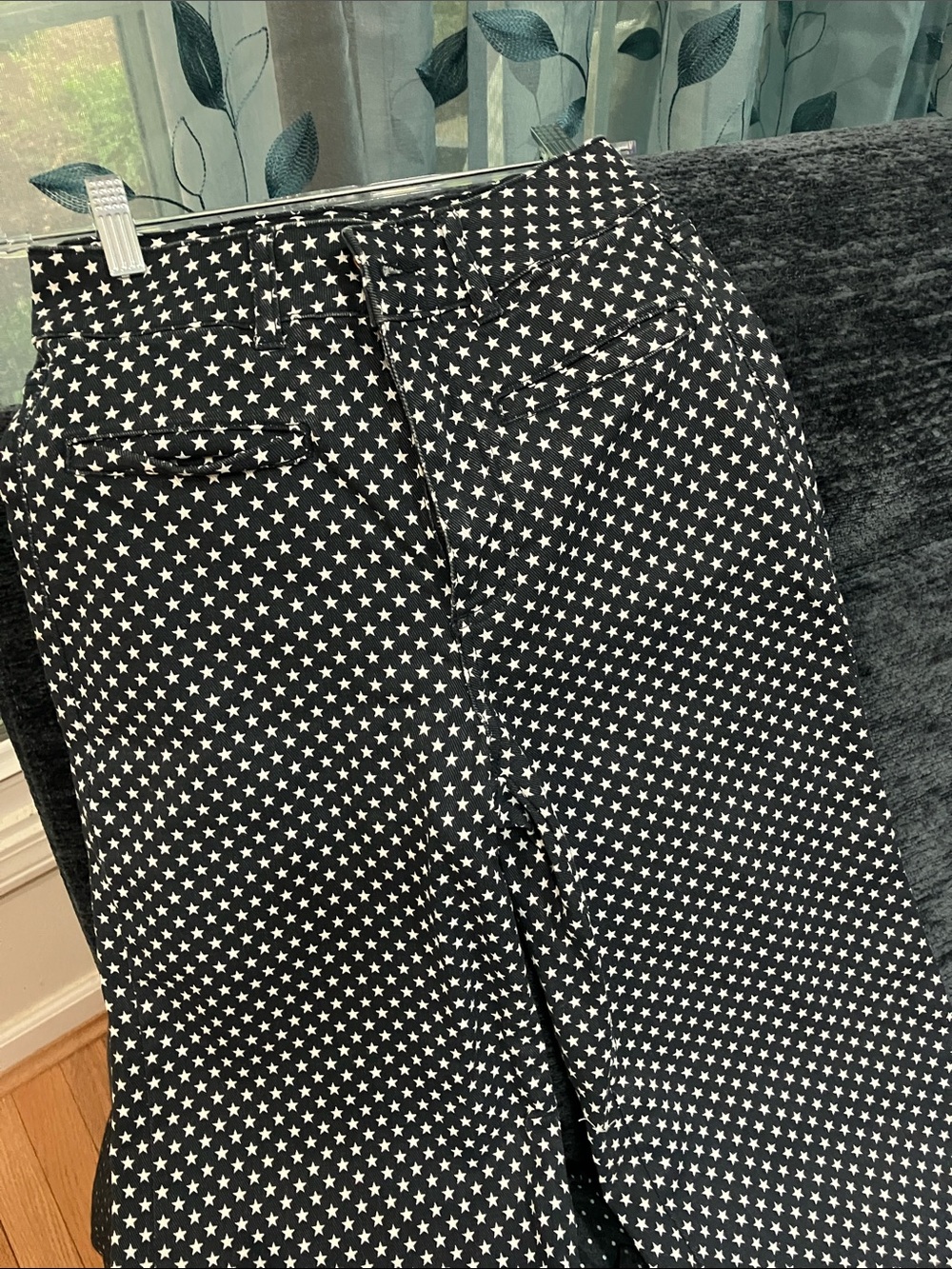 Navy blue cropped jean with white stars wide leg
